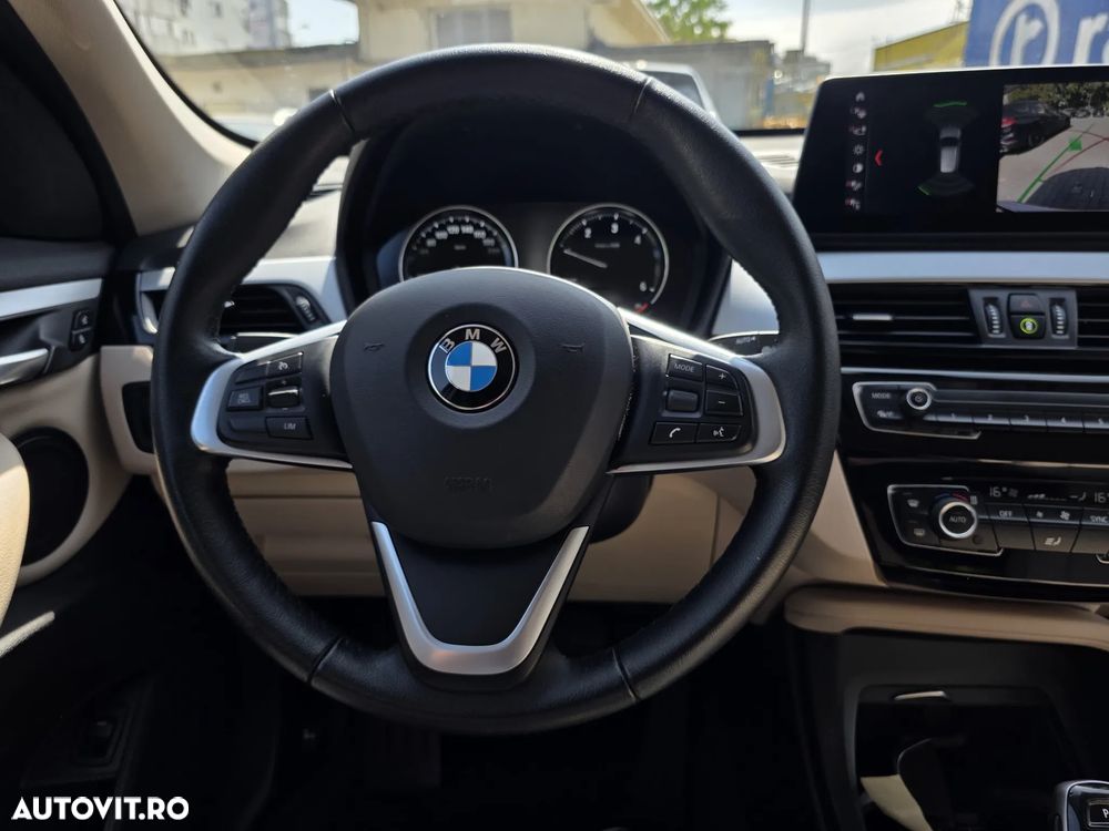 BMW X1 - 10