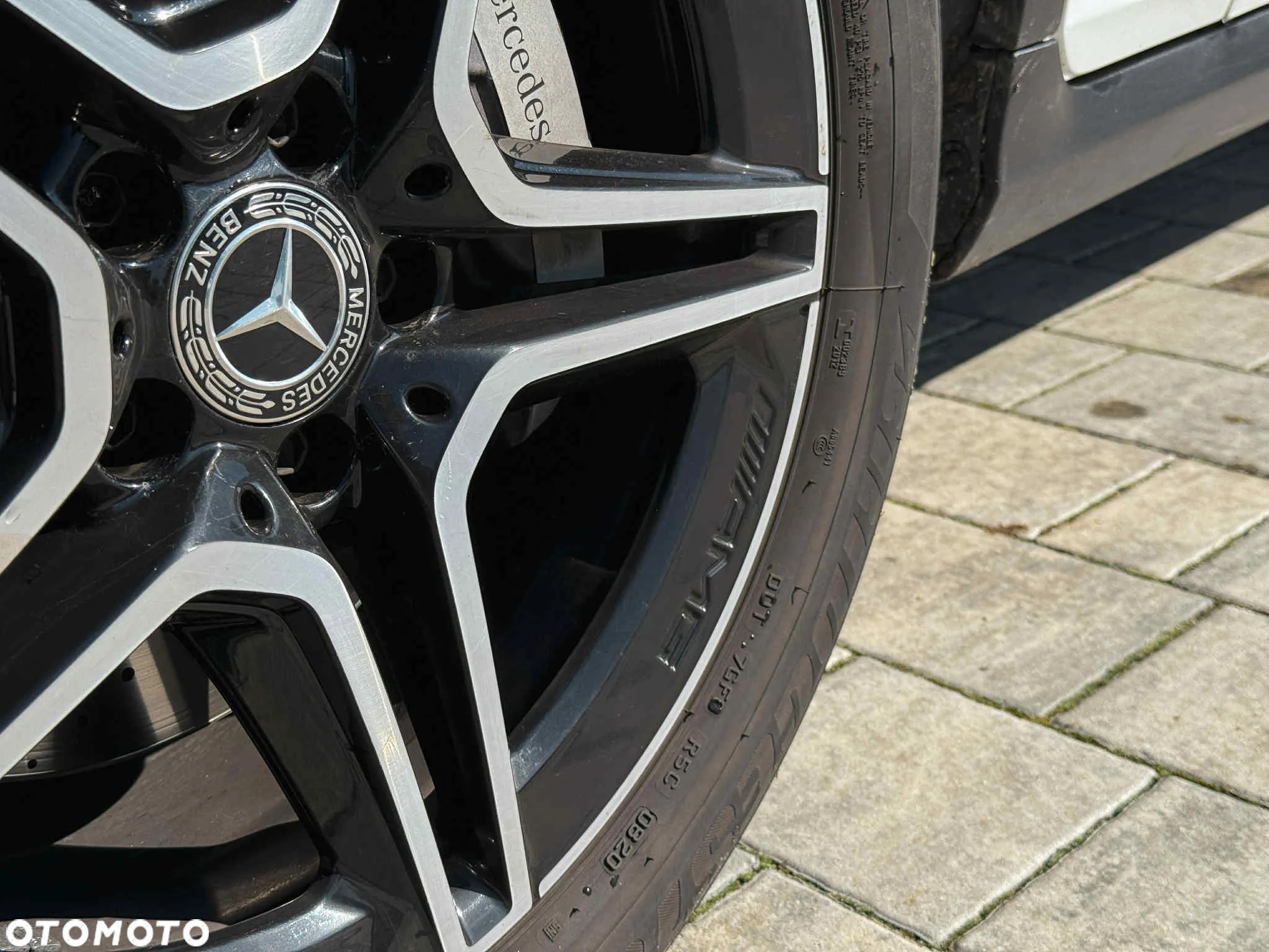 Mercedes-Benz GLC - 11