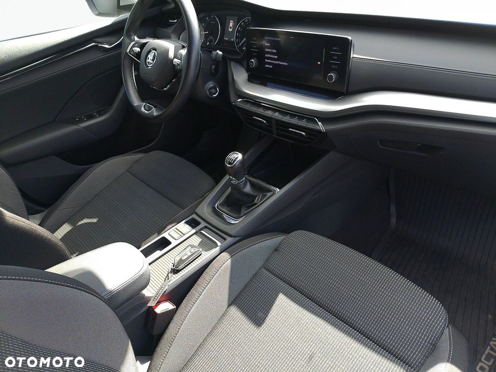 Skoda Octavia 1.5 TSI ACT Ambition - 15