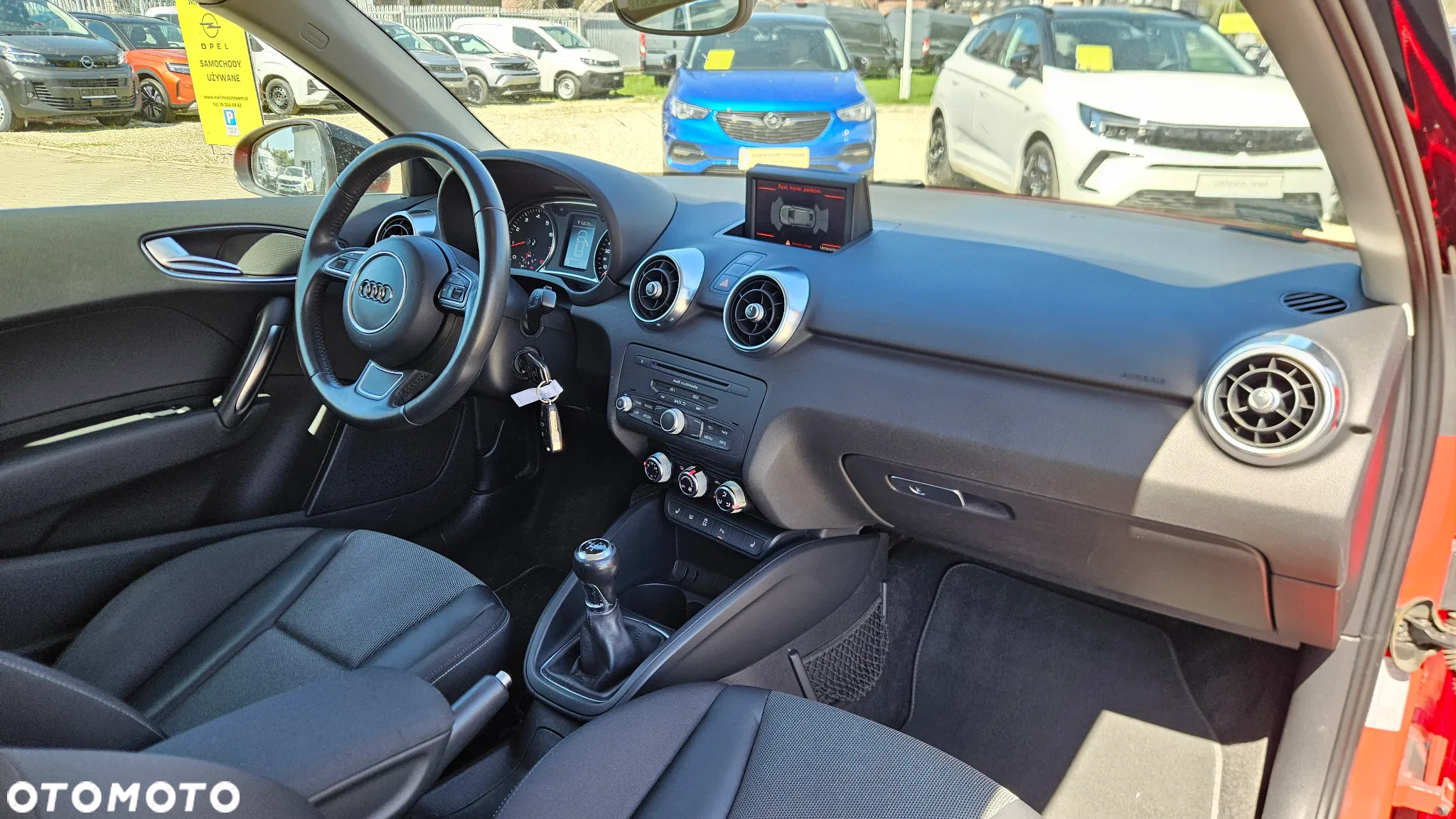 Audi A1 1.2 TFSI Attraction - 8