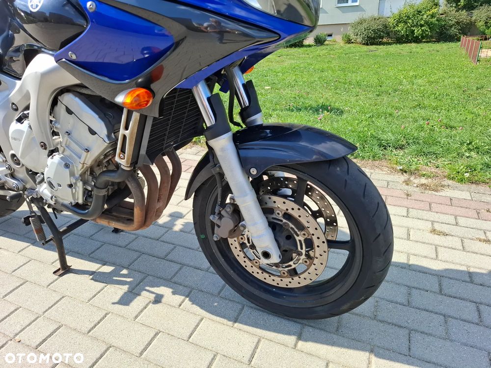 Yamaha FZ6 - 16