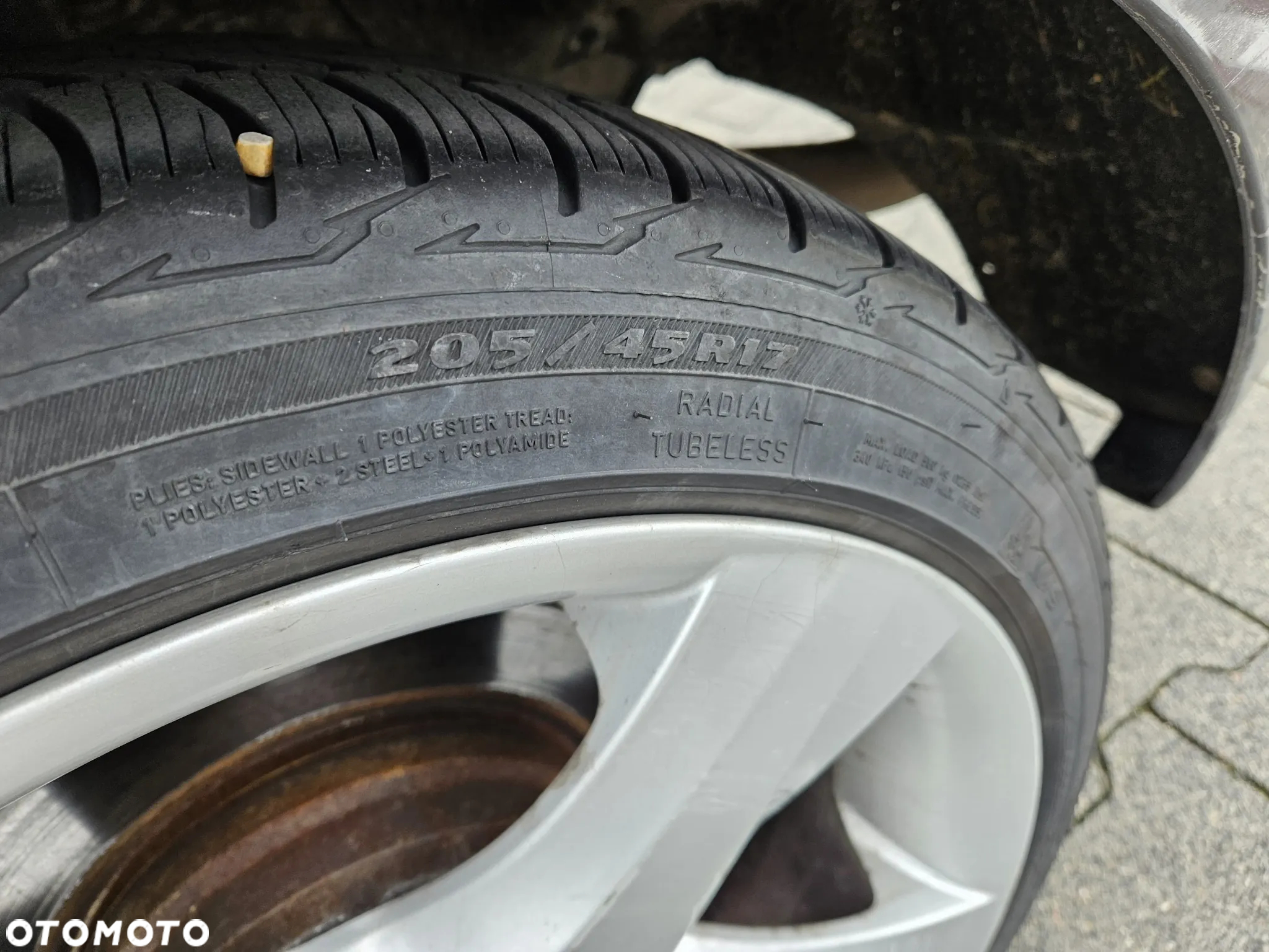 BMW Seria 1 123d - 13