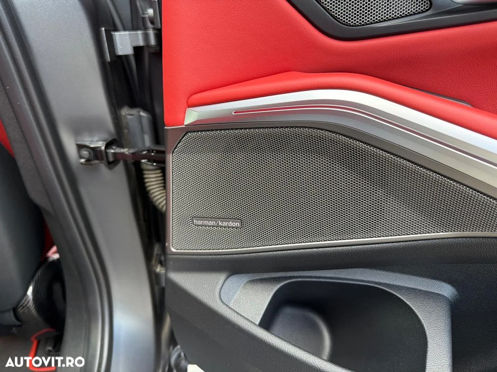 BMW M3 Competition xDrive AT - 24