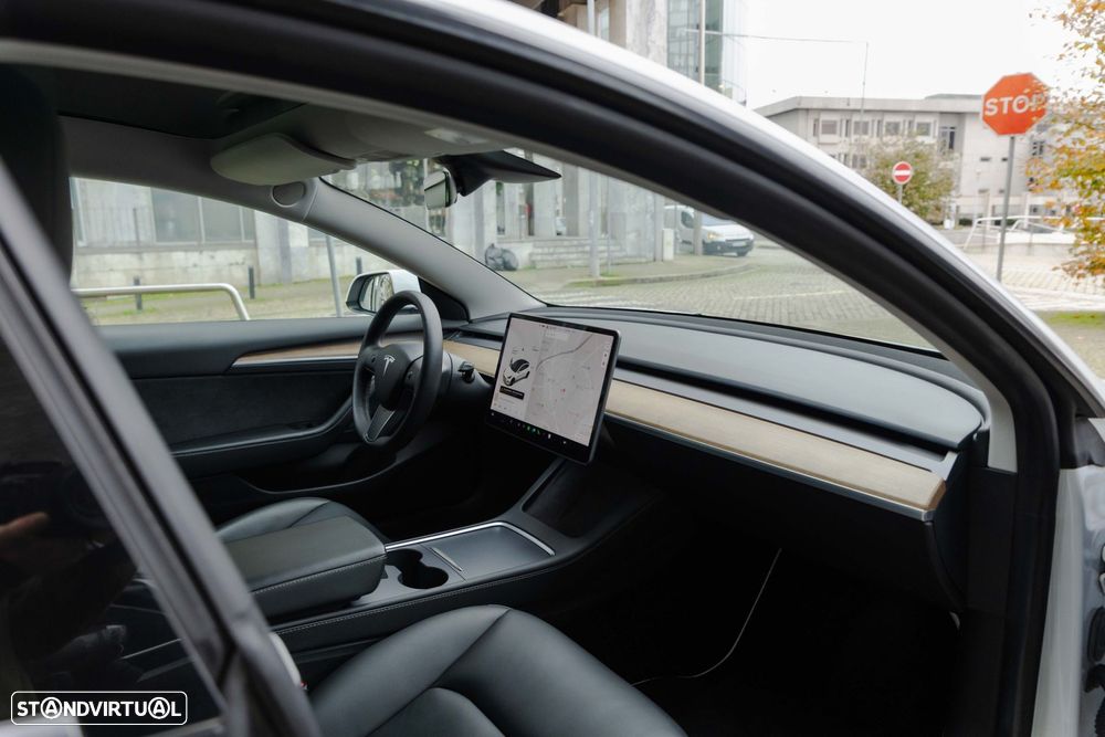 Tesla Model 3 Long Range Tração Integral - 26