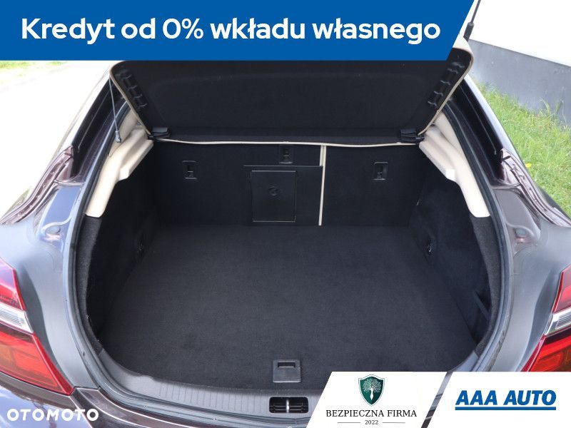 Opel Insignia - 14