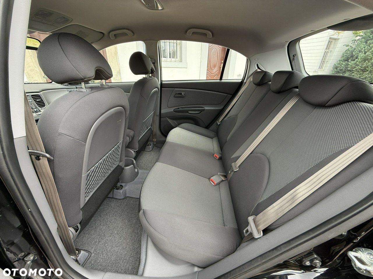 Kia Rio 1.4 Comfort - 7