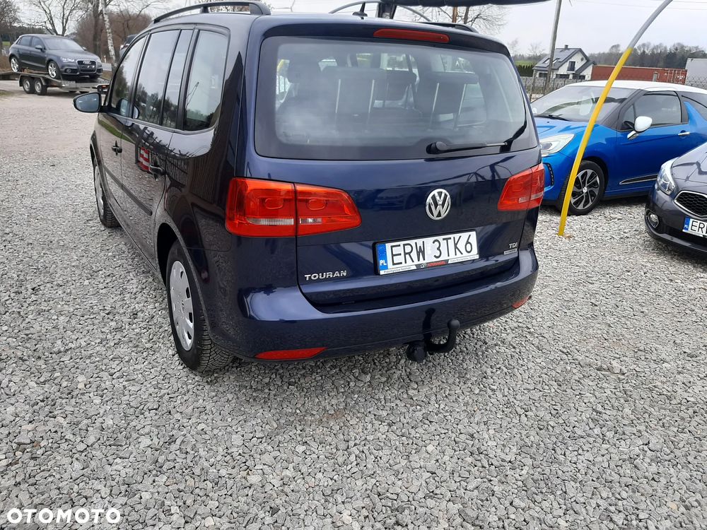 Volkswagen Touran 1.6 TDI DPF BlueMotion Technology Comfortline - 6