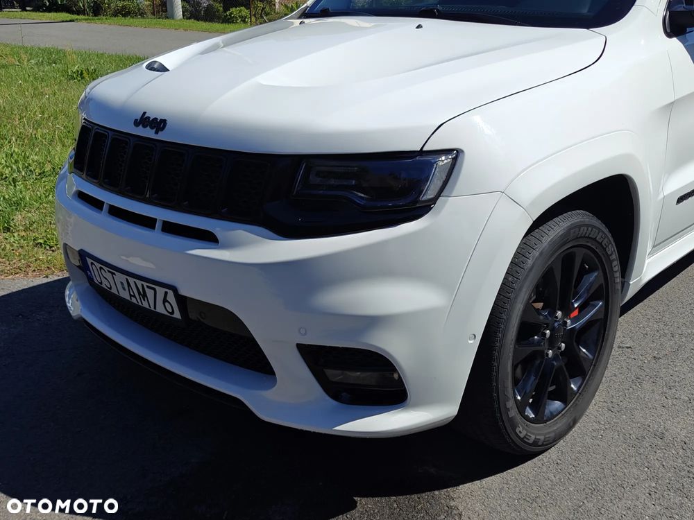 Jeep Grand Cherokee - 10