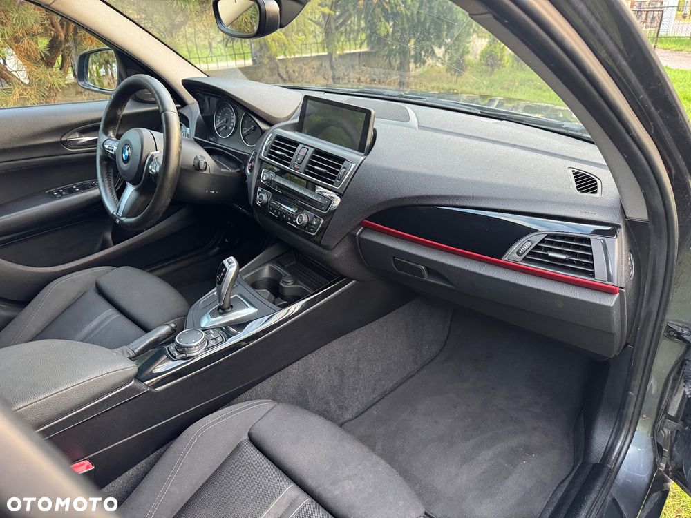 BMW Seria 1 118i Sport Line - 10