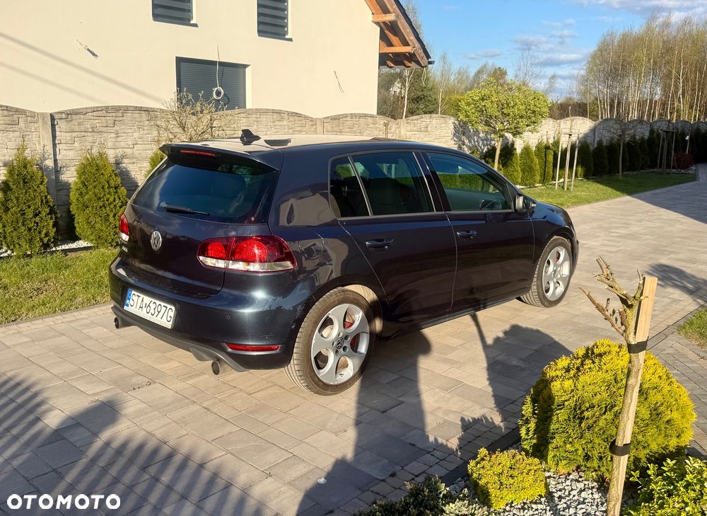 Volkswagen Golf 2.0 GTI DSG - 3