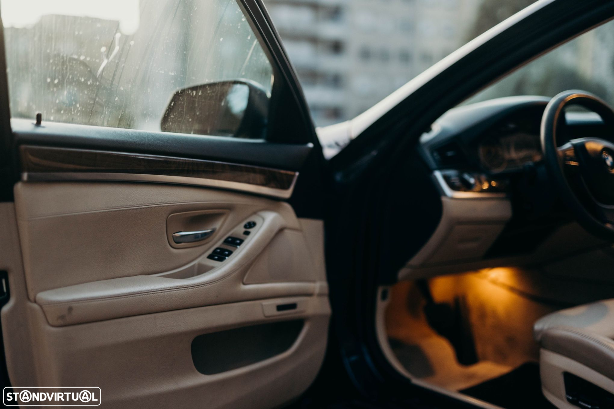 BMW 528 i Auto - 23