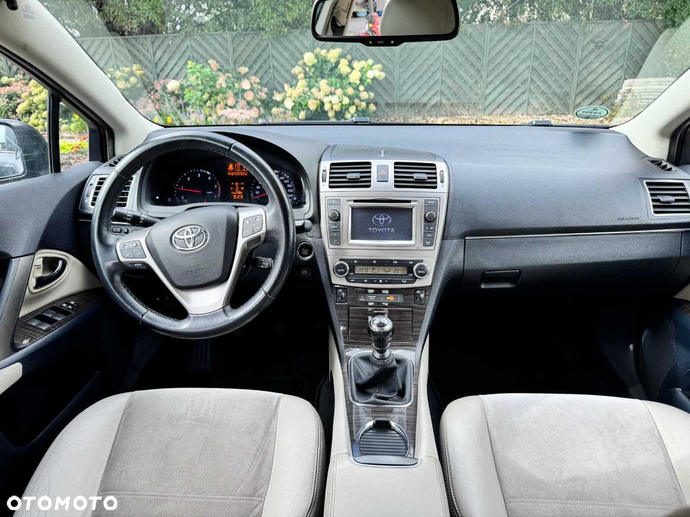 Toyota Avensis - 3