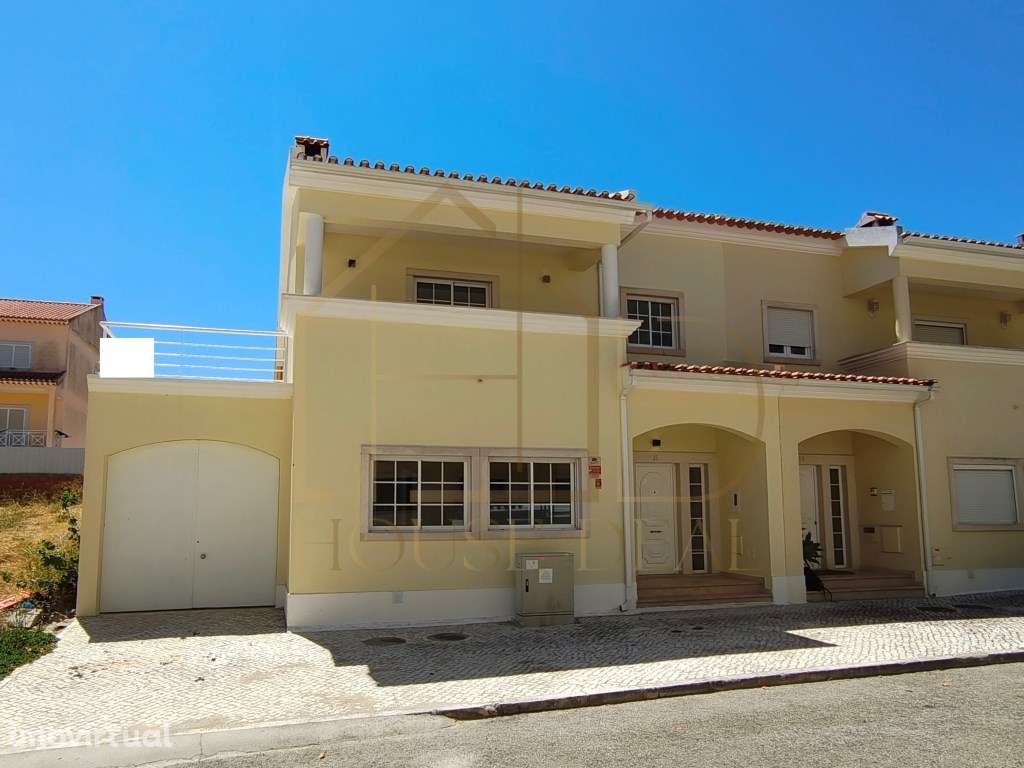 ESPAÇOSA Moradia T4 + Anexo (sala e wc). PALMELA - Grande imagem: 2/60