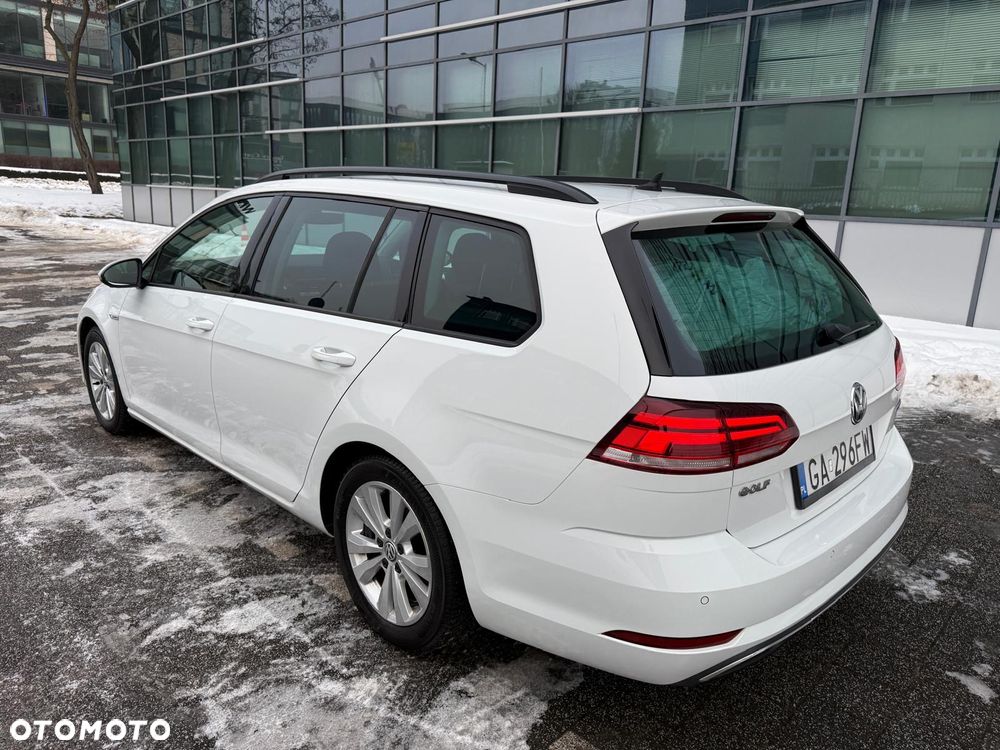 Volkswagen Golf 1.5 TSI BMT Comfortline DSG - 39