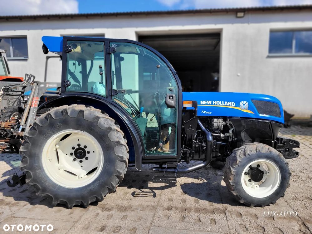 New Holland T4.85N - 8