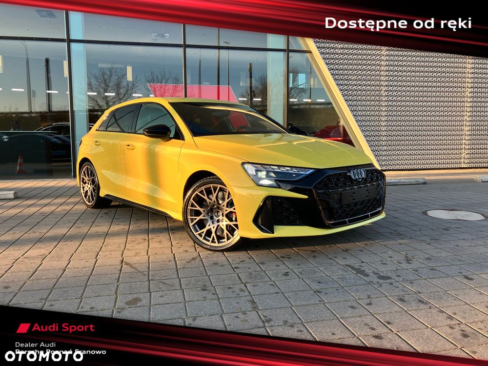 Audi RS3 Sportback - 1