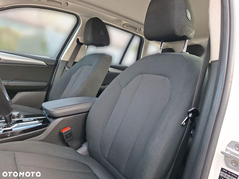 BMW X3 sDrive18d Advantage - 13