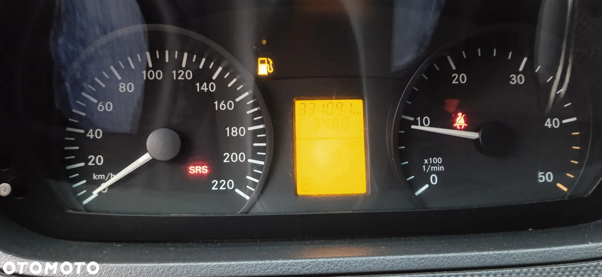 Mercedes-Benz VITO - 14