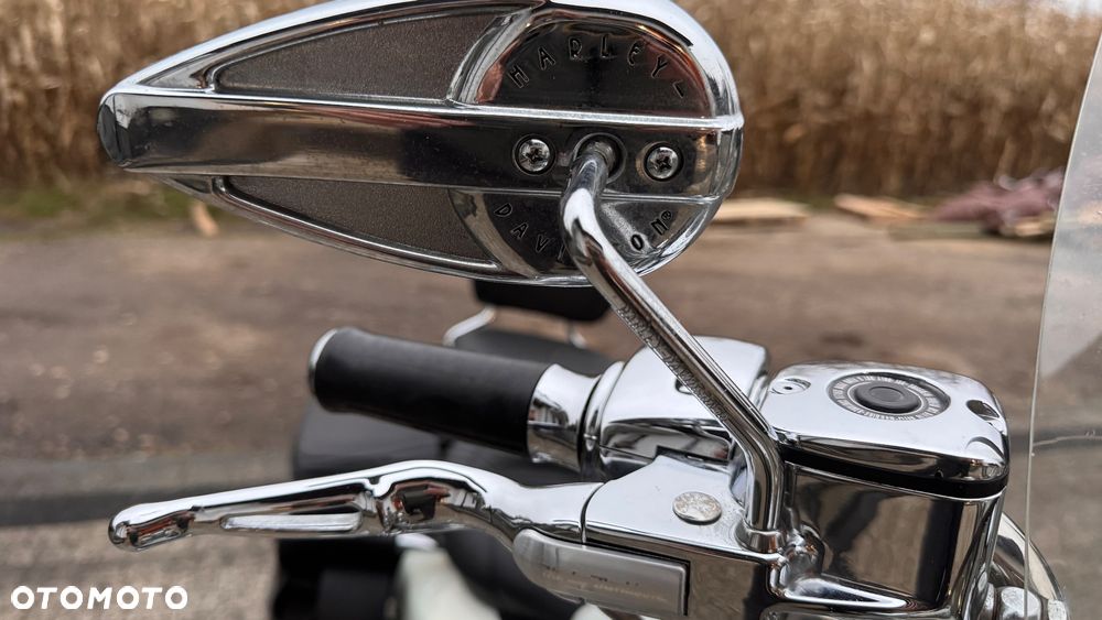 Harley-Davidson Touring Road King - 19