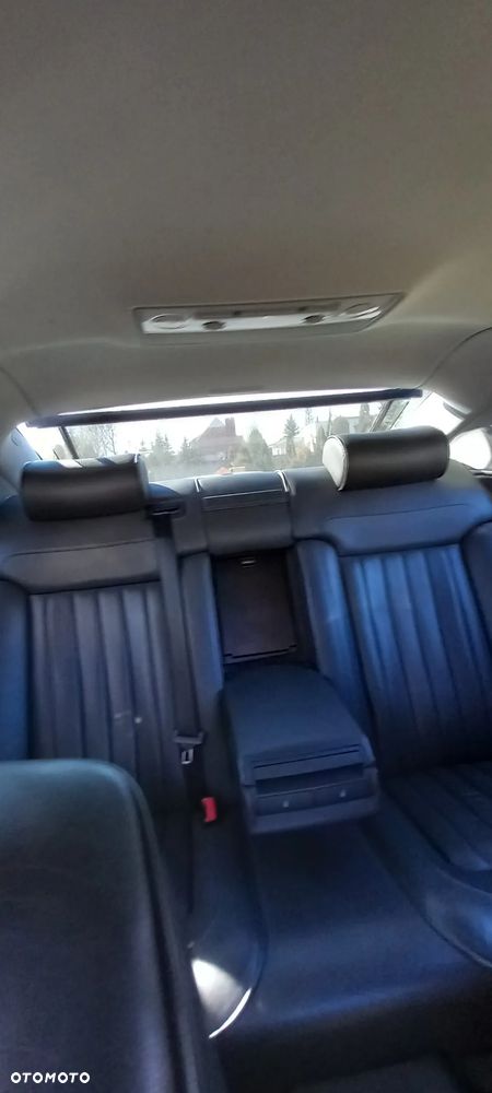 Volkswagen Phaeton - 12