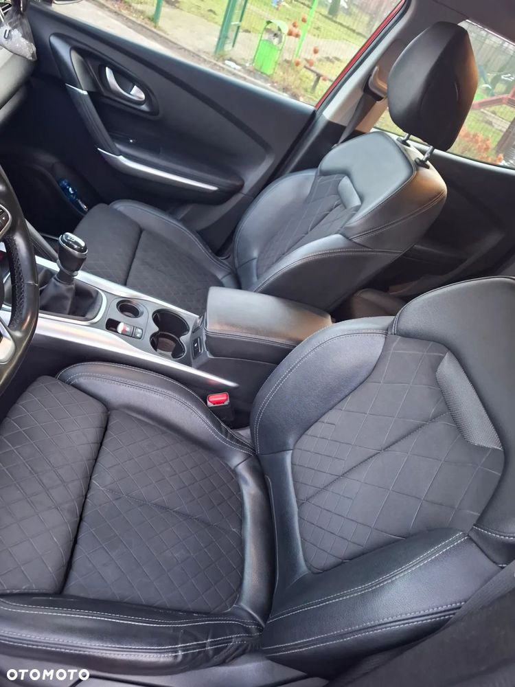 Renault Kadjar 1.3 TCe FAP Black Edition - 13