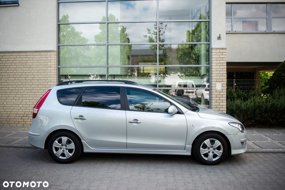 Hyundai i30 1.6 CRDi Premium - 3