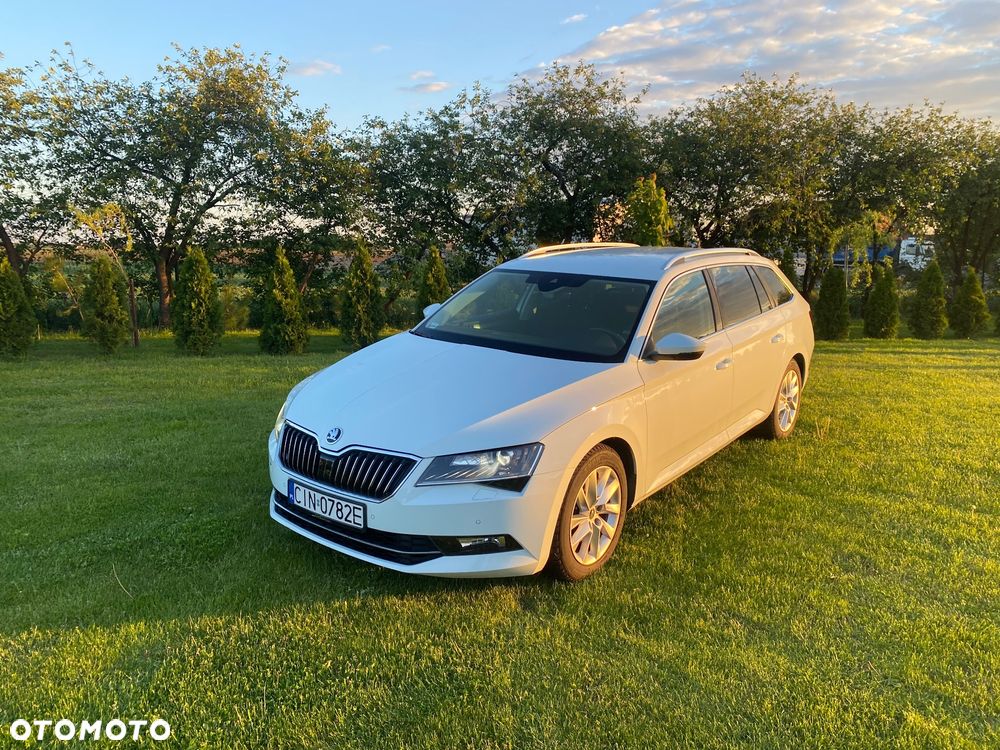 Skoda Superb 2.0 TDI Style - 1