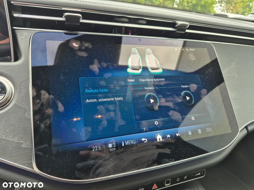 Mercedes-Benz Klasa E 220 d mHEV AMG 9G-Tronic - 12