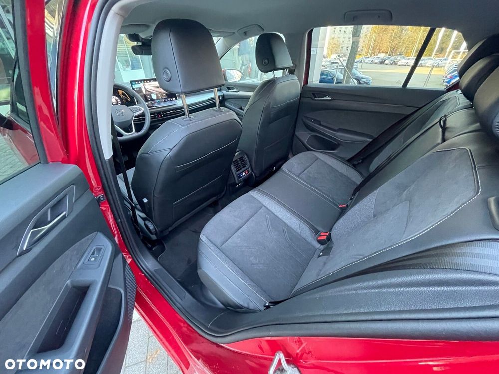 Volkswagen Golf - 25