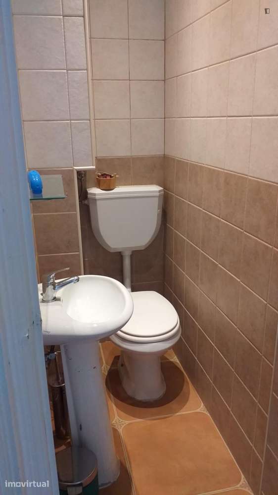 Quarto - localizado em Arroios Lisbon - Grande imagem: 2/15