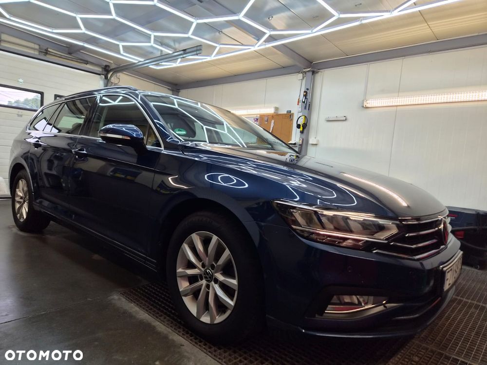 Volkswagen Passat 2.0 TDI EVO Business DSG - 10