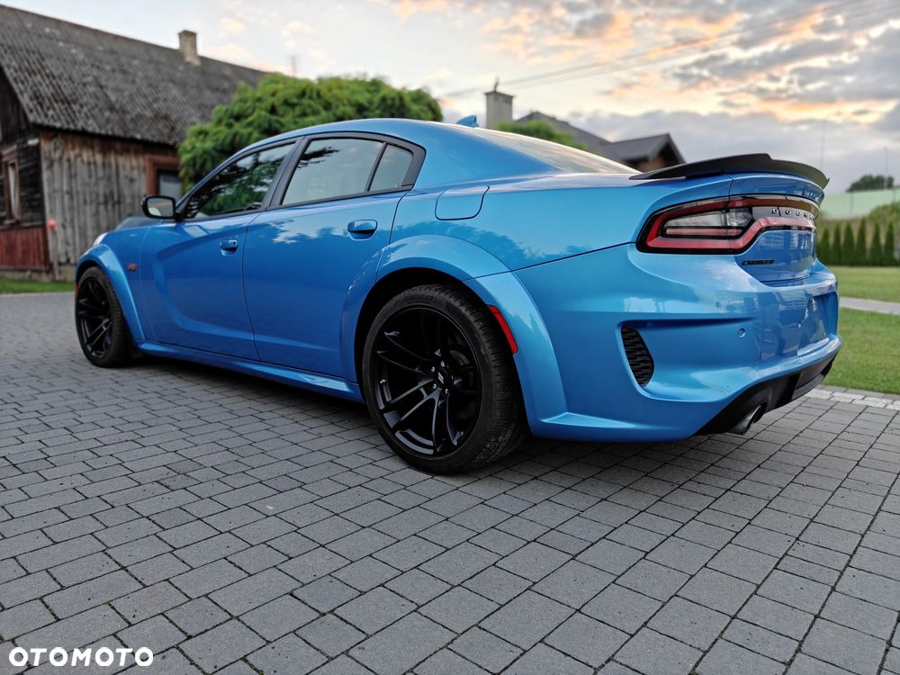 Dodge Charger 6.4 Scat Pack Widebody - 3
