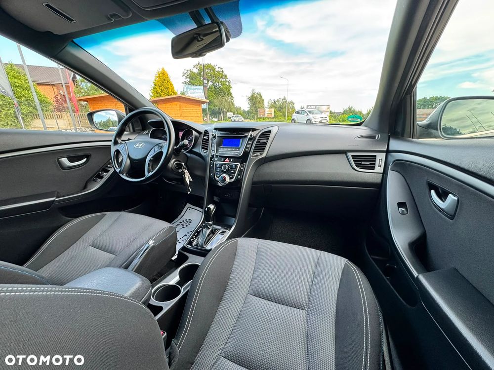 Hyundai i30 blue Kombi 1.6 CRDi DCT Passion - 23