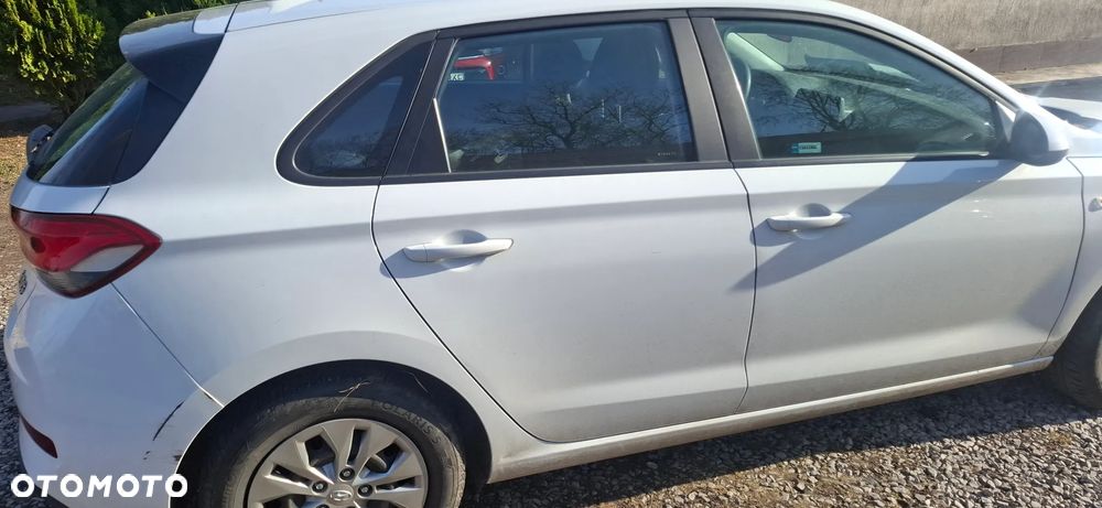 Hyundai i30 1.5 Pure - 3