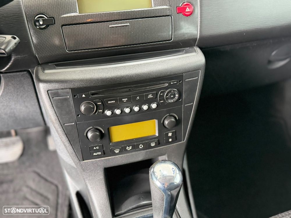 Citroën C4 1.6 e-HDi Exclusive CMP6 - 11