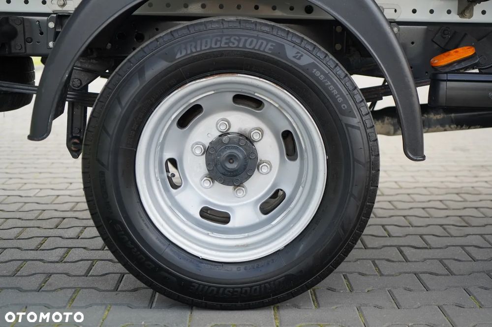 Iveco DAILY 35-160 / WYWROTKA ALUMINIOWA / BRYGADÓWKA - 6 MIEJSC / BLIŹNIAK / MANUAL / - 24