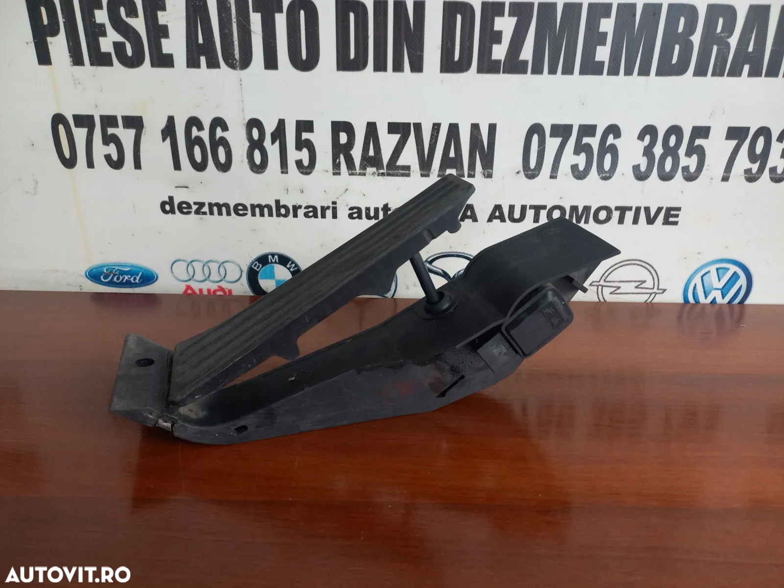 Pedala Acceleratie Bmw E60 E61  Cod  - Dezmembrari Arad - 2