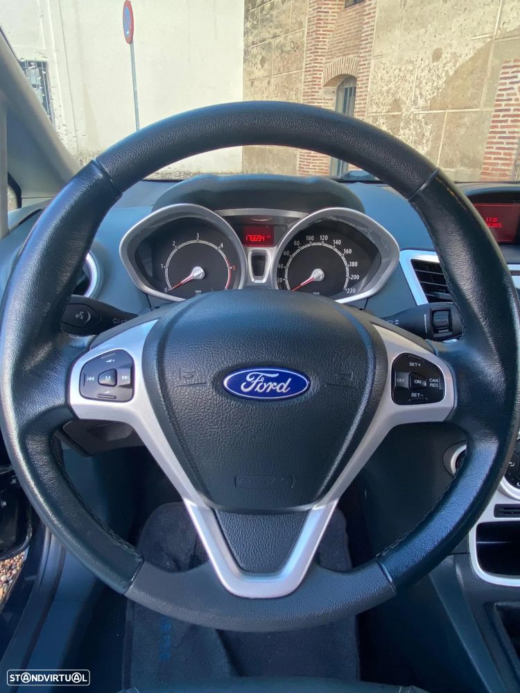 Ford Fiesta 1.6 TDCi Titanium - 6