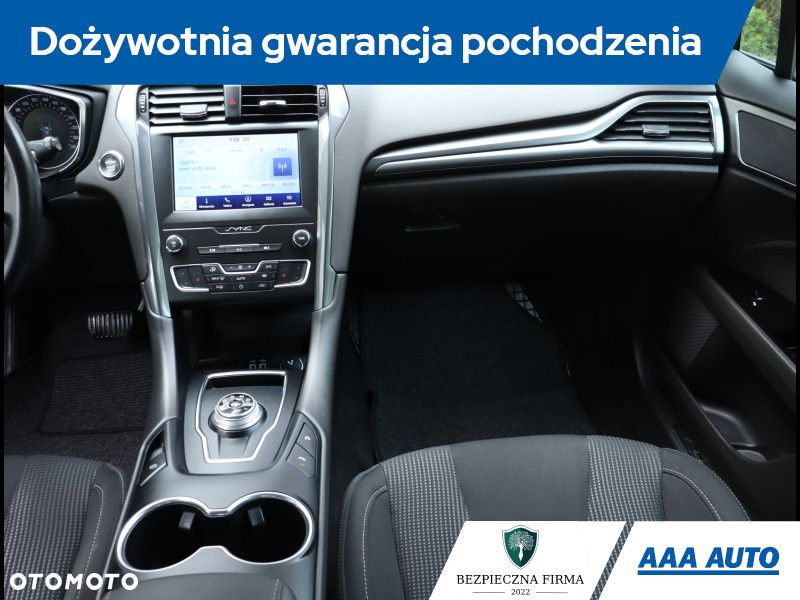 Ford Mondeo - 9