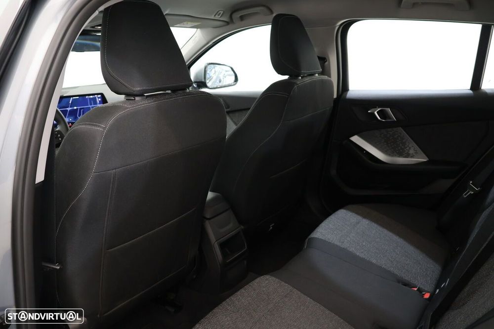BMW 116 Standard - 9