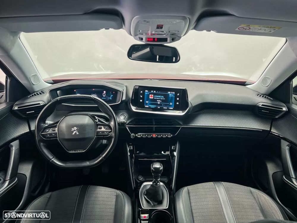 Peugeot 2008 1.2 PureTech Allure - 11