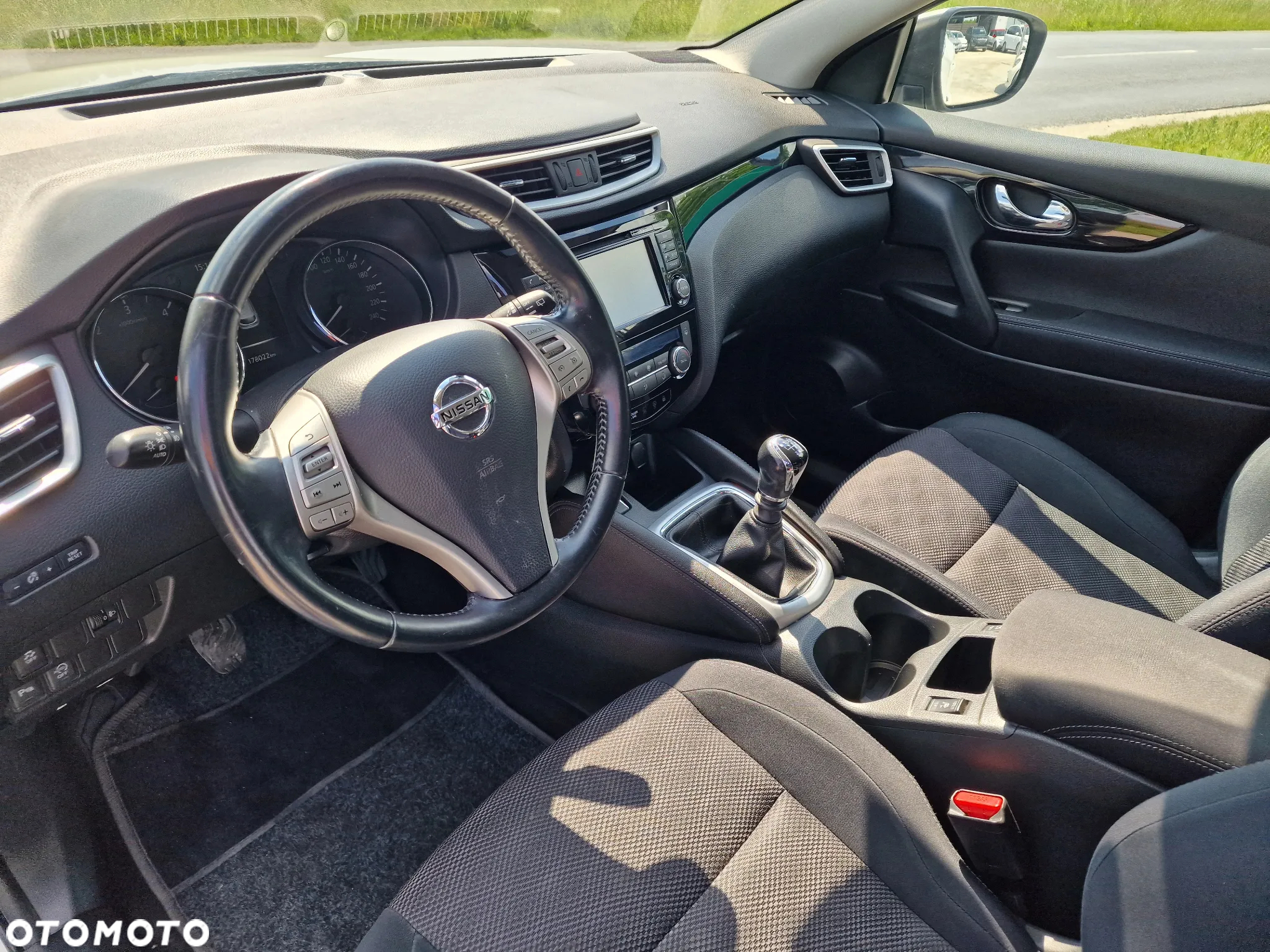 Nissan Qashqai 1.6 DCi Acenta EU6 - 16