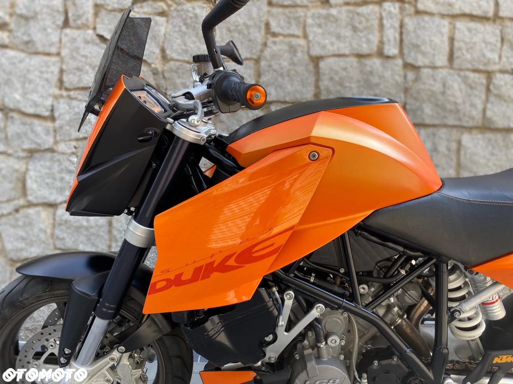 KTM Super Duke - 14