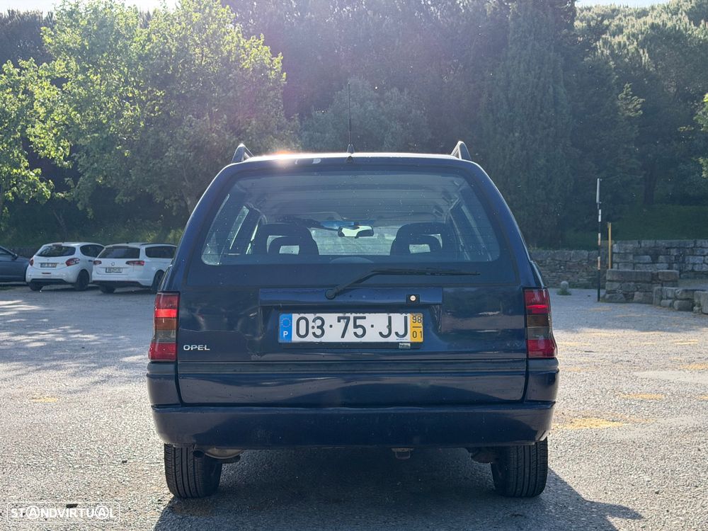 Opel Astra Caravan 1.4i 16V Fresh - 6