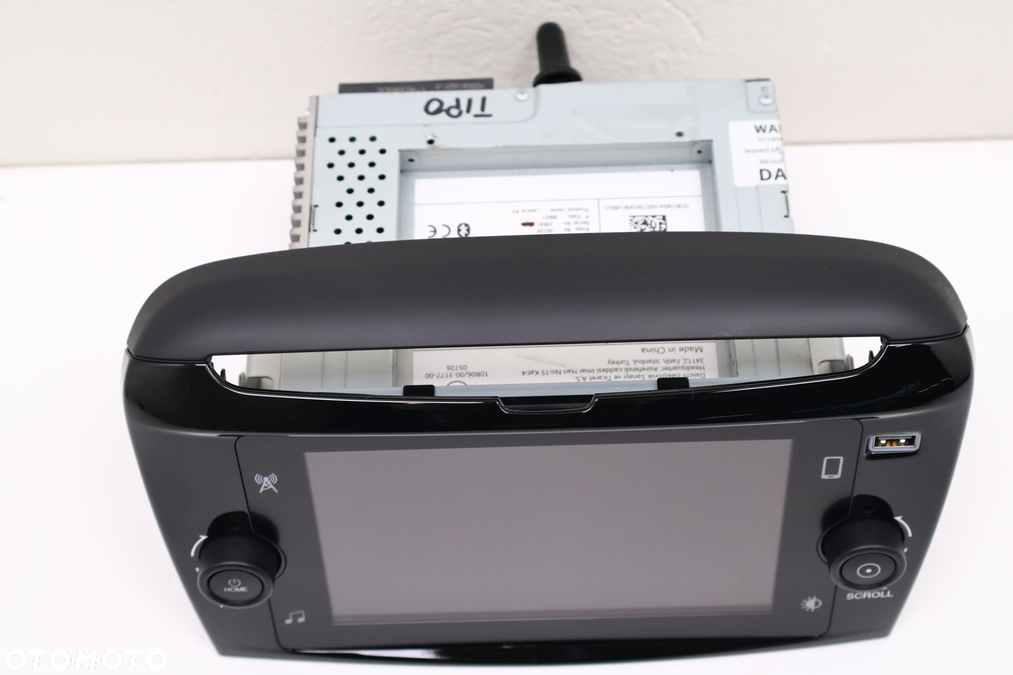 LANCIA YPSILON RADIO EKRAN NAWIGACJA '07357305410 - 4