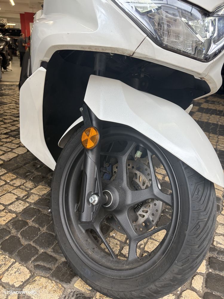 Honda PCX125 2023 (934375) - 9