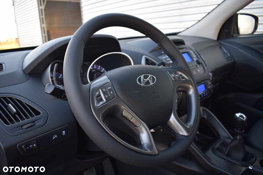 Hyundai ix35 1.7 CRDi Premium 2WD - 18