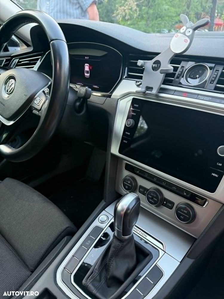 Volkswagen Passat 2.0 TDI DSG 4Motion R Executive - 13