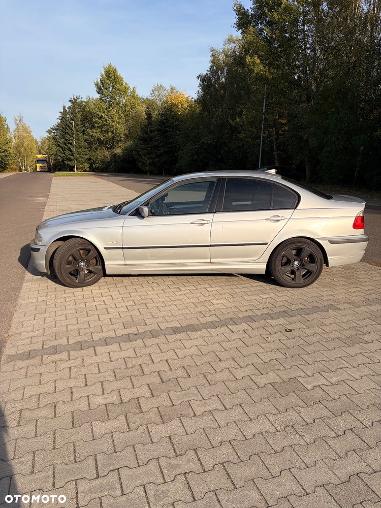 BMW 3 Series 2000 photo 2