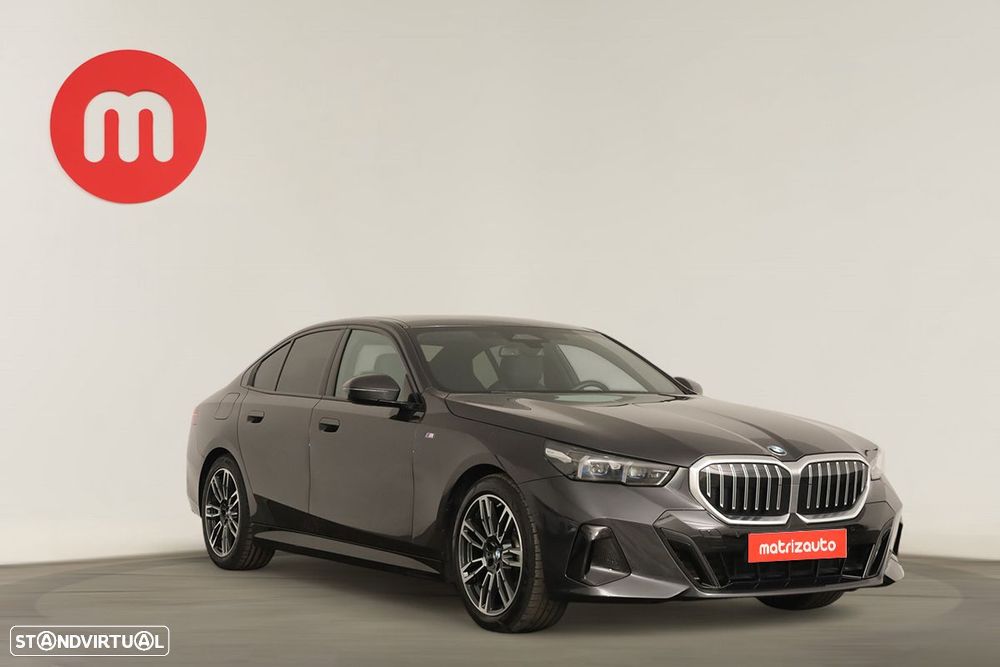 BMW 520 d Pack Desportivo M - 1